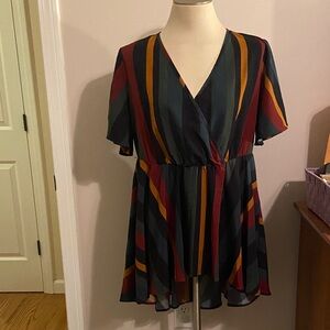 BloomChic Multicolor Patterned Hi-Low Top